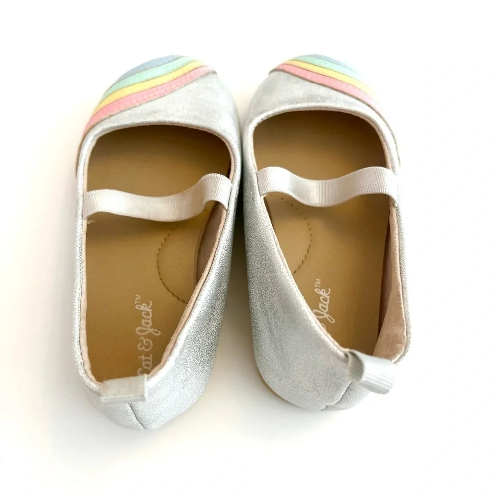 Cat & Jack Silver Ballet Flat Shoes with Rainbow Accents Kids size 6 - Like New